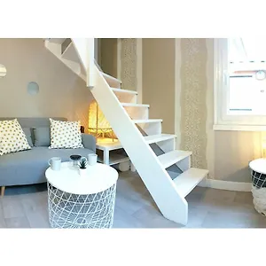 Appartement Duplex - Jardin - Tramway - Hôpitaux - Tv - Wifi, Toulouse